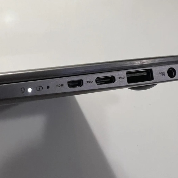 ASUS ZENBOOK UX330U Notebook PC - Picture 7 of 9
